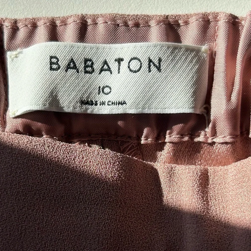 Aritzia Women’s Trousers in Dusty Rose - Picture 11 of 13